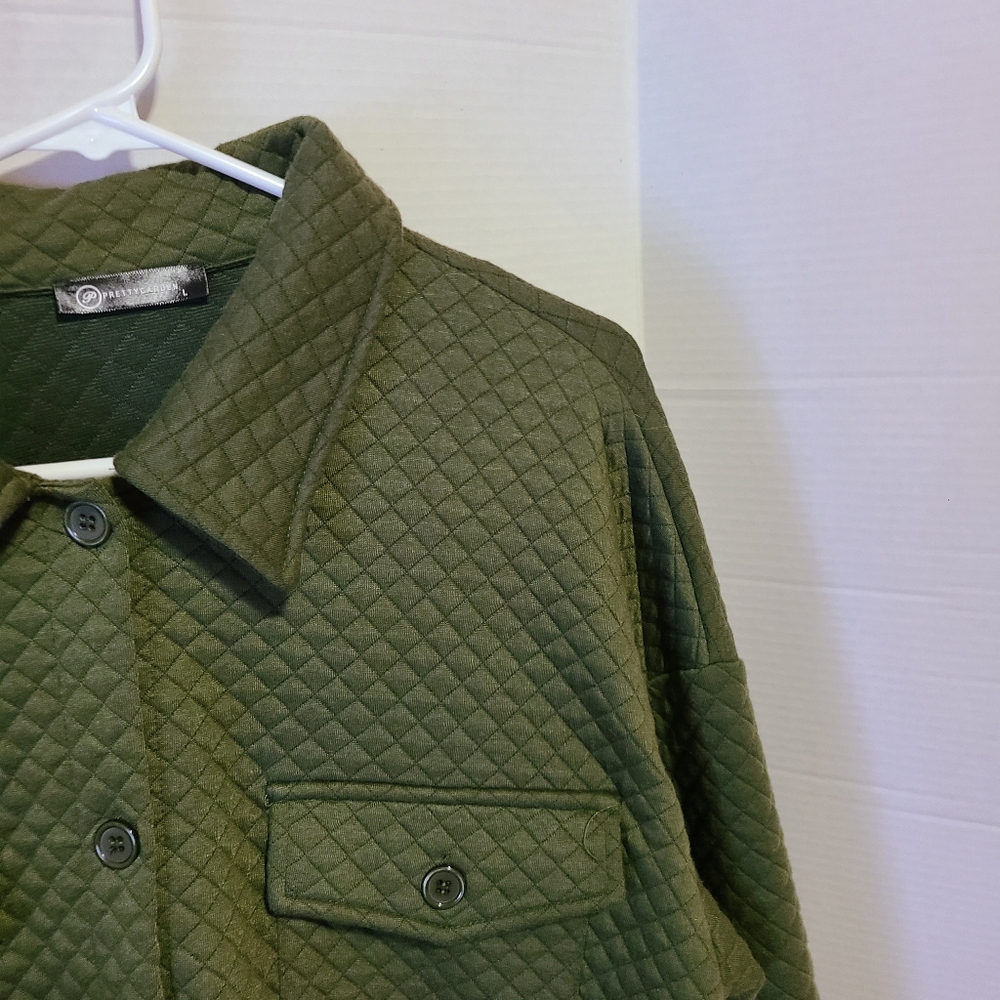 Pretty  Garden Women's Size Large Green Quilted Jacket Wear  Anywhere Stylish - Picture 2 of 7